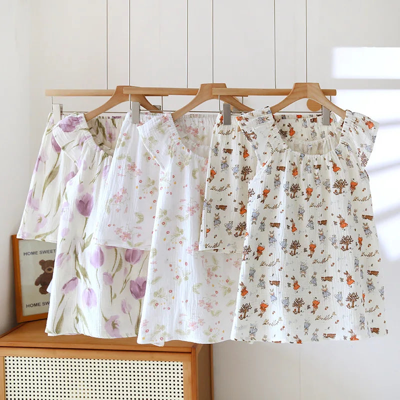 Sexy Pajama Set for Women – Elegant Sleepwear with Alluring Comfort