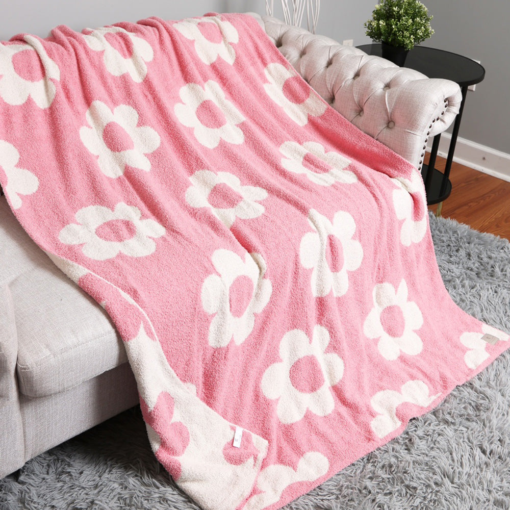 Retro Throw Blanket – Cozy Vintage-Inspired Throw for Couch, Bed & Travel