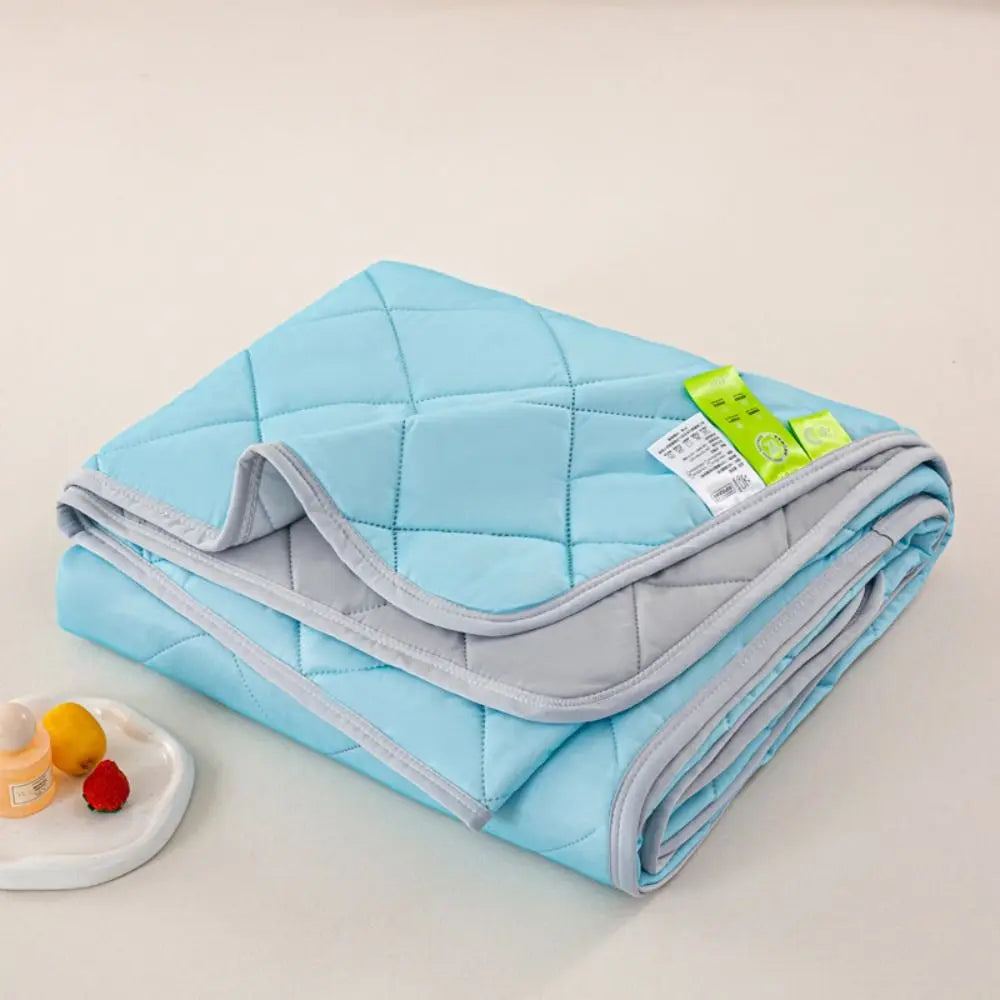 Best Winter Blanket for Couples – Ultra-Soft Warm and Cozy Double-Layered Fleece