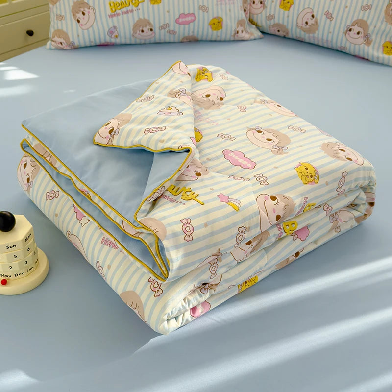 Reversible Quilt Set | Soft Lightweight Bedding with Two-Sided Design