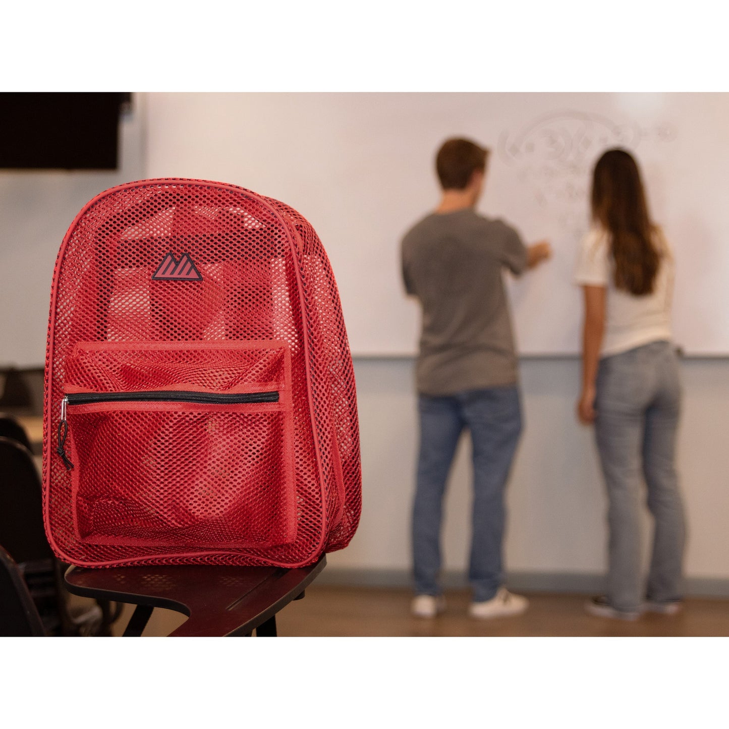 17 Inch Trailmaker Premium Mesh Backpack