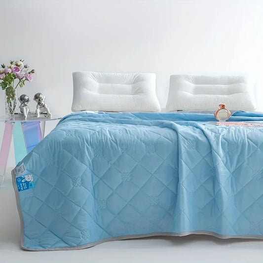 Best Blankets for Summer | Lightweight, Breathable & Cool Comfort