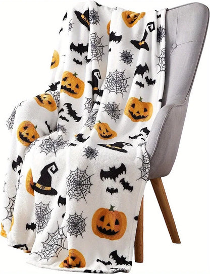 Halloween Throw Blanket with Spooky Seasonal Design – Soft & Warm Fleece