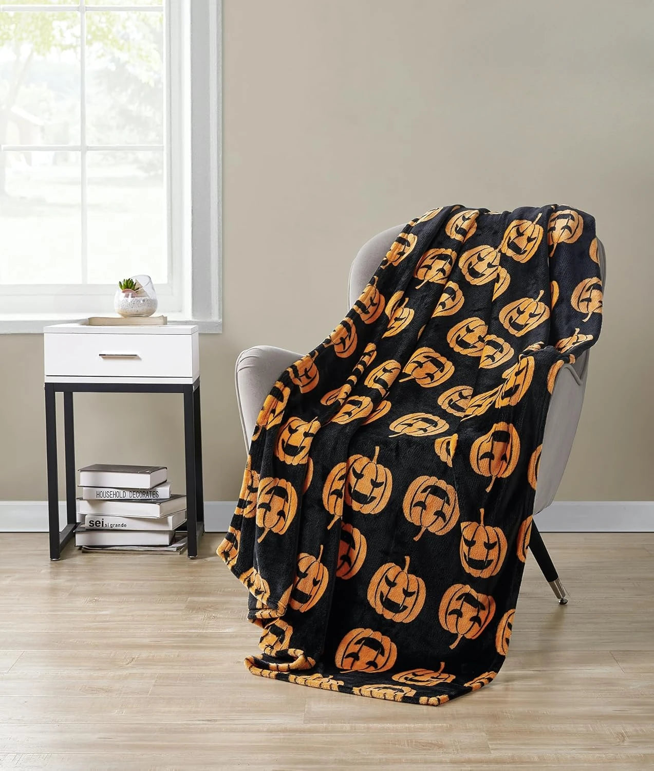 Halloween Plush Blanket for Couch, Bed & Gifting Spooky Soft