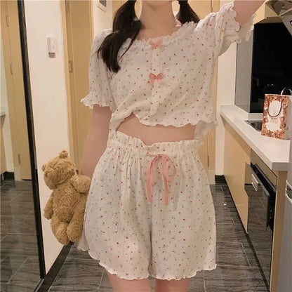 Floral Pajamas Set – Soft, Stylish, and Perfect for Every Season